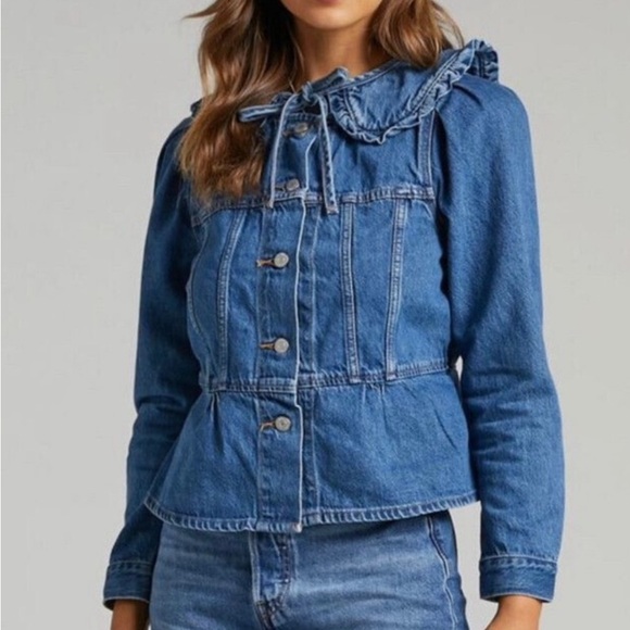 Levi's Prairie Collar Denim Jacket with Ruffle Detail NWT Small - Picture 2 of 7